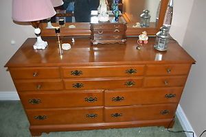 Antique Baumritter Pre Ethan Allen 6 Drawer Solid Maple Wood Dresser
