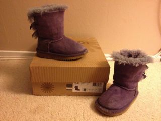 $120 Authentic UGG Australia Toddler Girls Bailey Bow Boots 3280T Petunia Purple