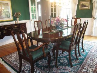 Ethan Allen Queen Anne Cherry Dining Room Set Table 6 Chairs Hutch Buffet